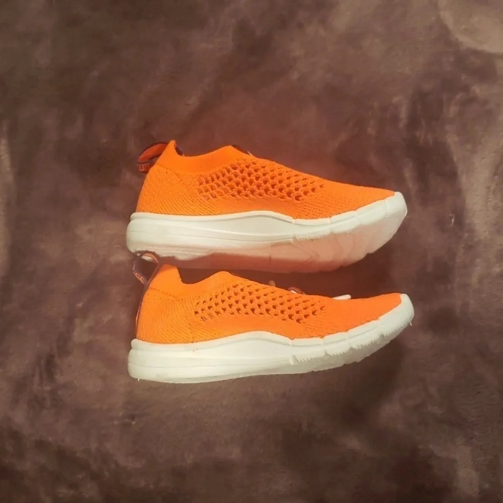 Osh’Kosh Pool to Play Water‎ Shoes